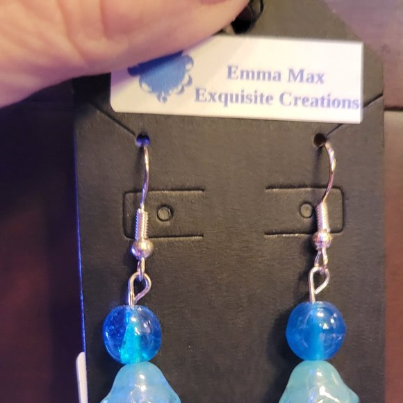 Flower Bell Earrings with Glass Bell and glass round beads - Picture 3 of 4